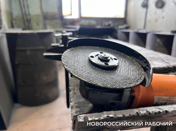 Всё держится на сварщиках! Андрей Воронин из Новороссийска знает все тайны, плюсы и минусы дефицитной профессии