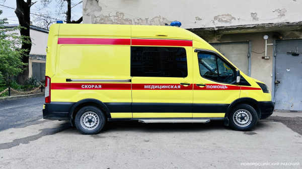 После атаки БПЛА в Новороссийске двоих пострадавших отправят в больницу Краснодара