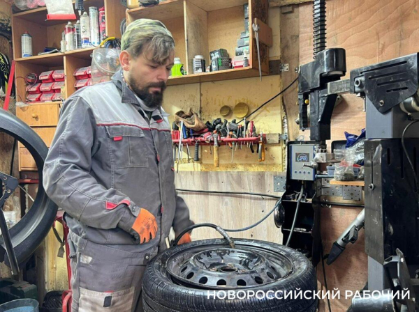 «Колёса – это жизнь»: история успеха новороссийского мастера шиноремонта «Колёса – это жизнь»: история успеха новороссийского мастера шиноремонта