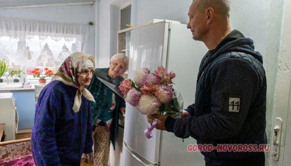 Прасковья Филипповна Ломовская из Абрау-Дюрсо сегодня отмечает 104-й день рождения Прасковья Филипповна Ломовская из Абрау-Дюрсо сегодня отмечает 104-й день рождения