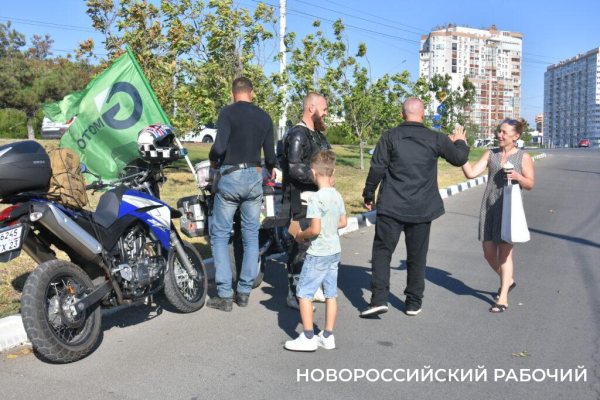 Из Новороссийска стартовала патриотическая мотоэкспедиция