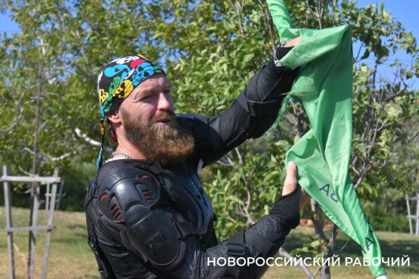 Из Новороссийска стартовала патриотическая мотоэкспедиция