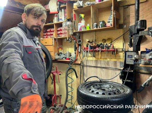 «Колёса – это жизнь»: история успеха новороссийского мастера шиноремонта «Колёса – это жизнь»: история успеха новороссийского мастера шиноремонта