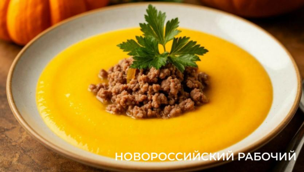 Тыквенный суп с фаршем Тыквенный суп с фаршем
