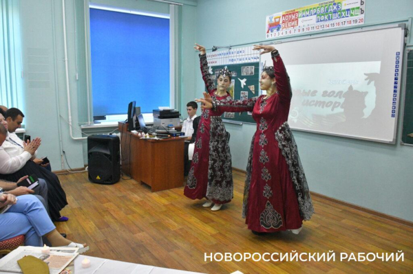 На 103-м году жизни вспомнить 43-й… Ветеран-легенда в гостях у города-героя Новороссийска