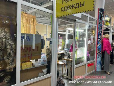 «Из-за таких, как ты, мы и закроемся!» Вещевому рынку в Новороссийске дают год