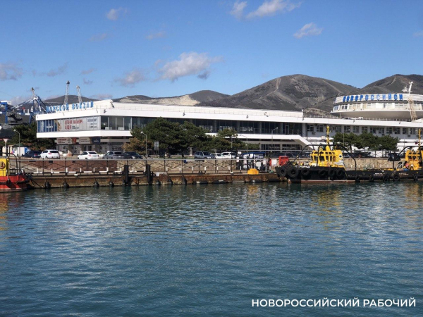 Советы дня на 10 ноября: о матерях, червонцах и музыке вечернего города