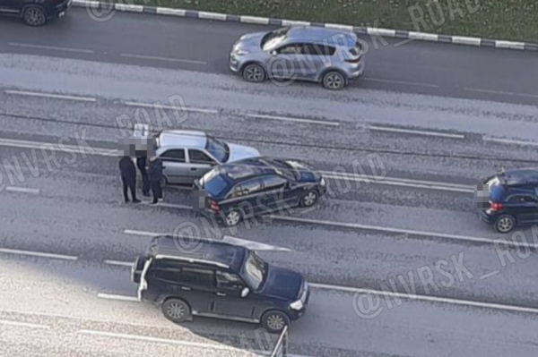Пробейшие пробки в Новороссийске: пятничные заторы и ДТП Пробейшие пробки в Новороссийске: пятничные заторы и ДТП