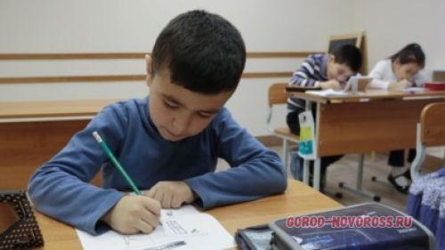 Единственный ребёнок, чьи родители-иностранцы подали заявку на тестирование в 1 класс, не прошёл его