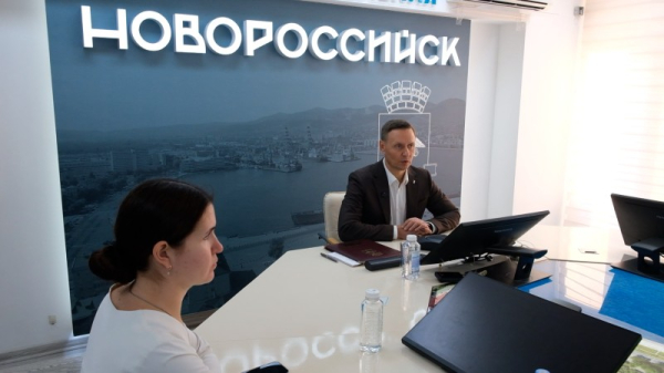 ИТОГИ ГОРЯЧЕЙ ЛИНИИ С ГЛАВОЙ НОВОРОССИЙСКА ИТОГИ ГОРЯЧЕЙ ЛИНИИ С ГЛАВОЙ НОВОРОССИЙСКА