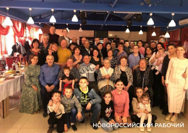 Встретимся на платиновой свадьбе! 1 октября Новороссийск отмечает День пожилого человека