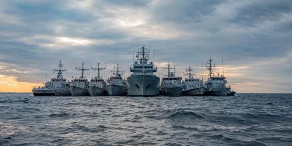 НАТО активизируется у границ России в Черном море, а украинские беспилотники продолжают атаковать Краснодарский край НАТО активизируется у границ России в Черном море, а украинские беспилотники продолжают атаковать Краснодарский край