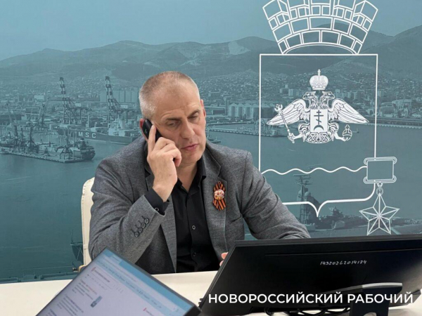 На «горячую линию» по транспорту и дорогам в администрации Новороссийска поступило всего 11 звонков