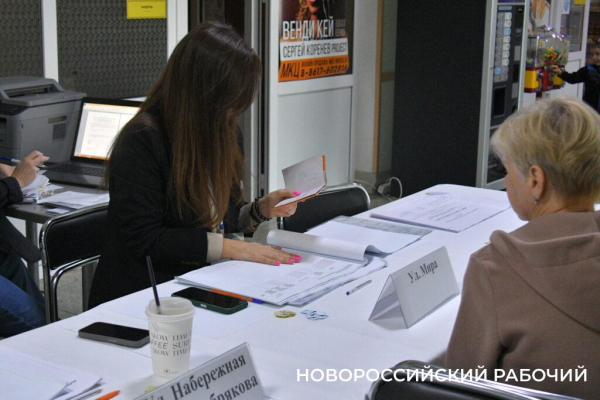Почетные граждане Новороссийска, многодетные семьи, журналисты, — все идут на выборы