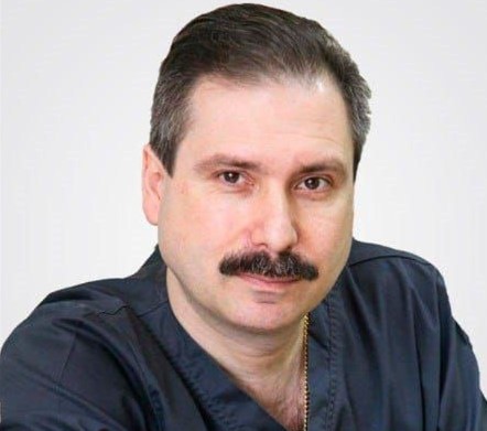 Ушел из жизни врач, не раз спасавший здоровье новороссийцев Ушел из жизни врач, не раз спасавший здоровье новороссийцев