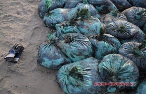 Песок с пляжей Анапы везут и везут на свалку Новороссийска. Сколько его будет?